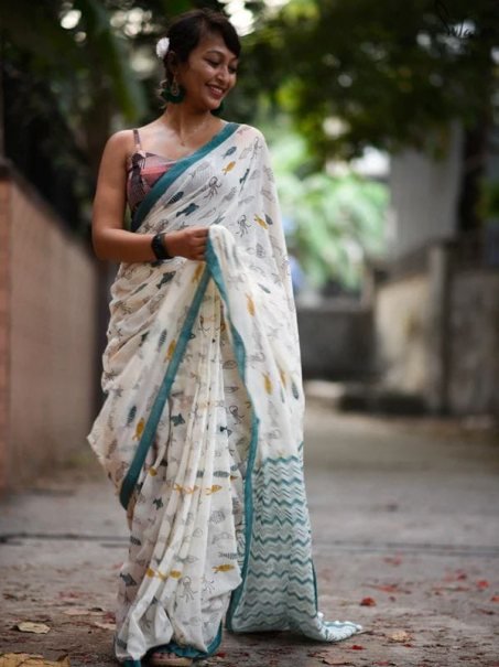 Elegant Chanderi Fabric Same Print Saree